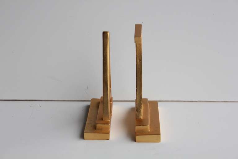 Modern metal A & Z bookends in gold tone.