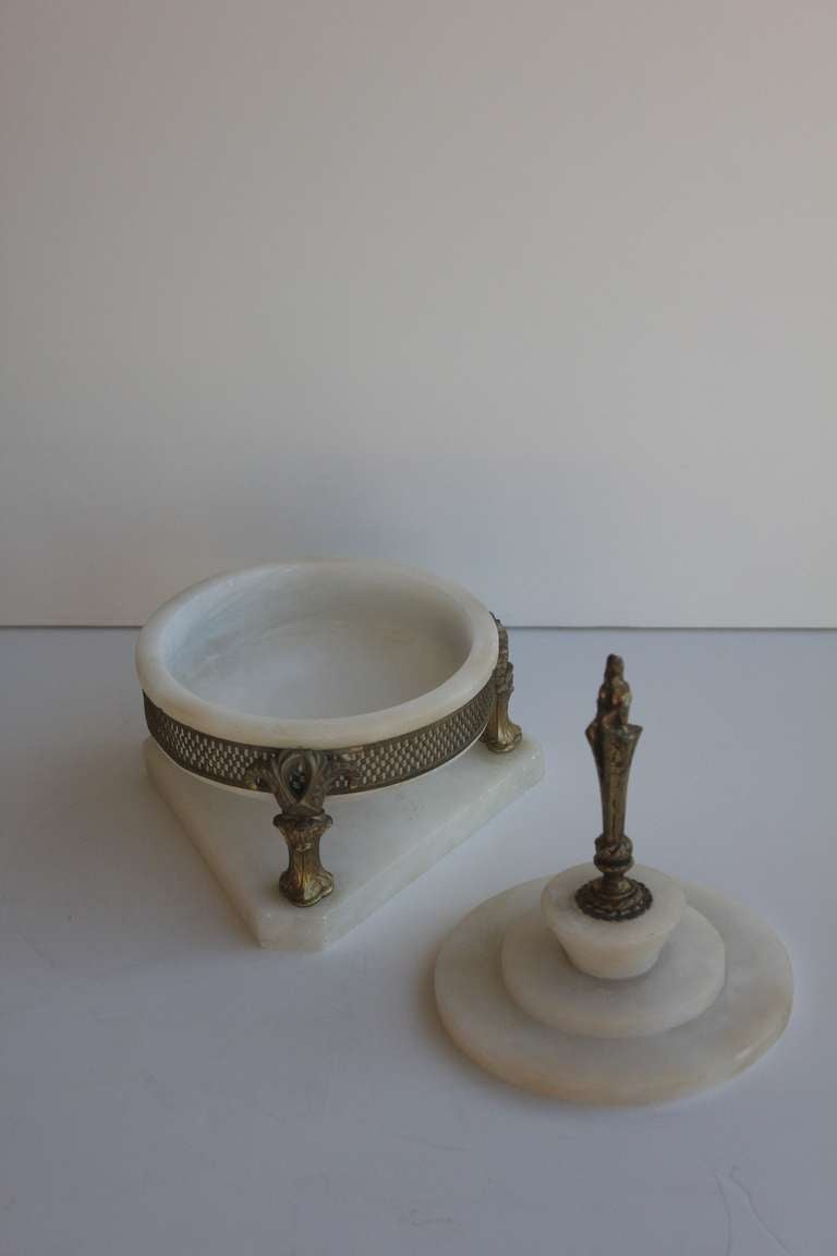 Antique Alabaster & Brass Box In Good Condition For Sale In Chicago, IL