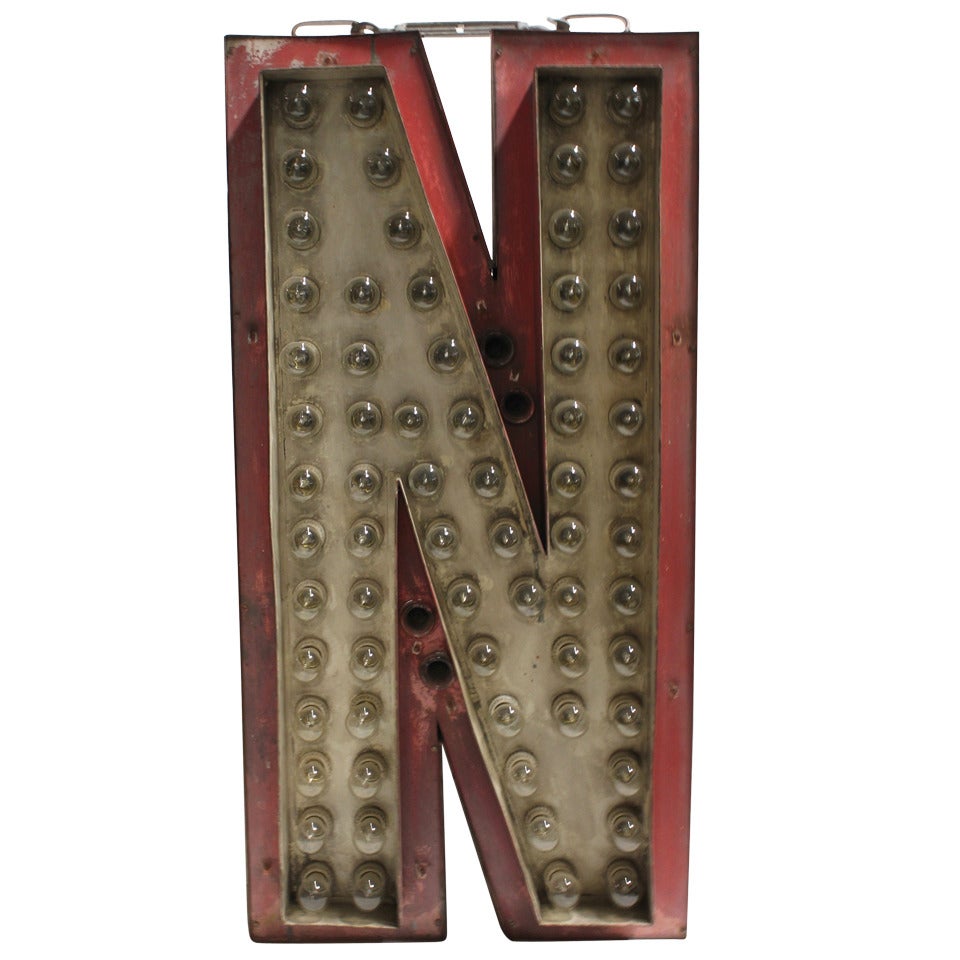 4ft Tall 1930
s Marquee Light Up Letter N