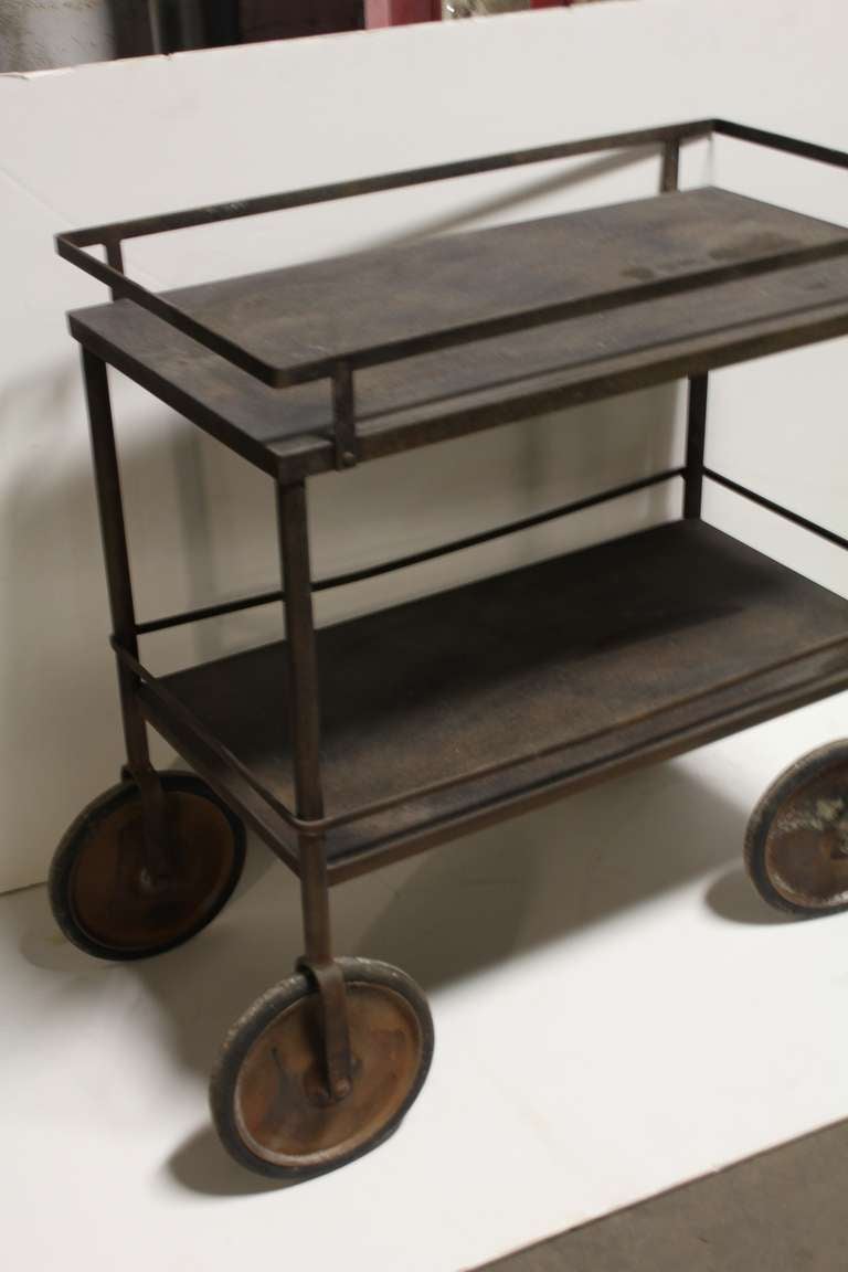American Original Industrial Metal Tea/Bar Cart In Good Condition In Chicago, IL
