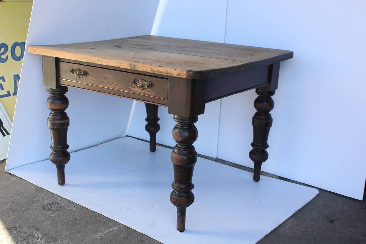 Large Antique Turned Leg Table For Sale at 1stDibs