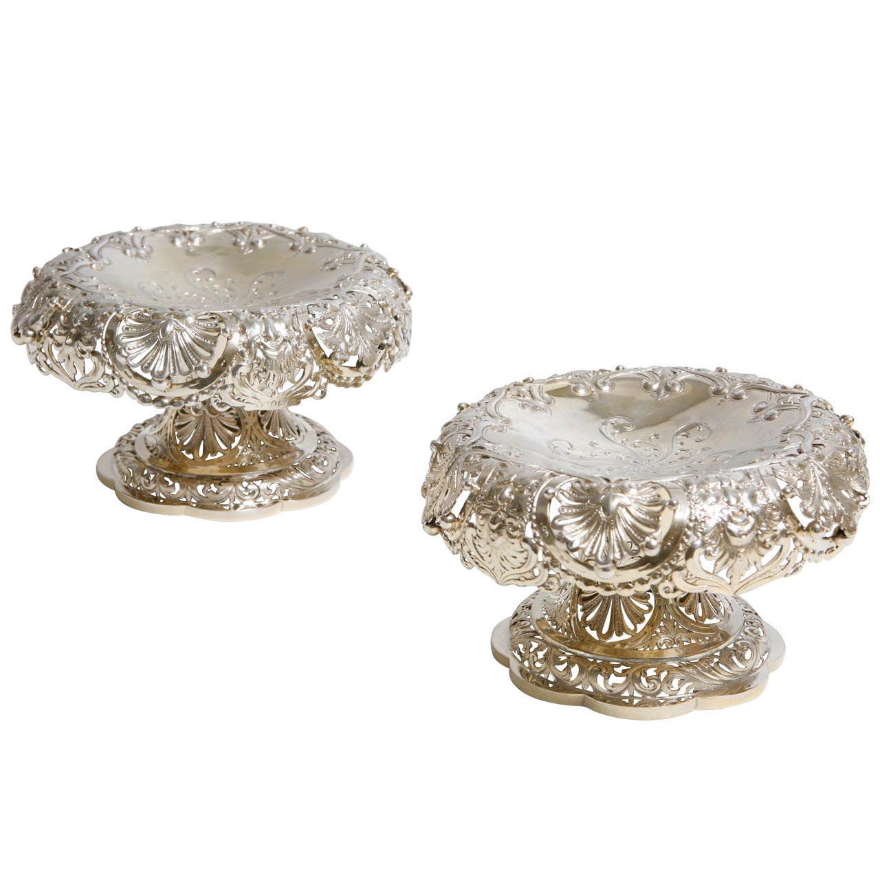 Pair of 18th Century English Sterling Compotes For Sale