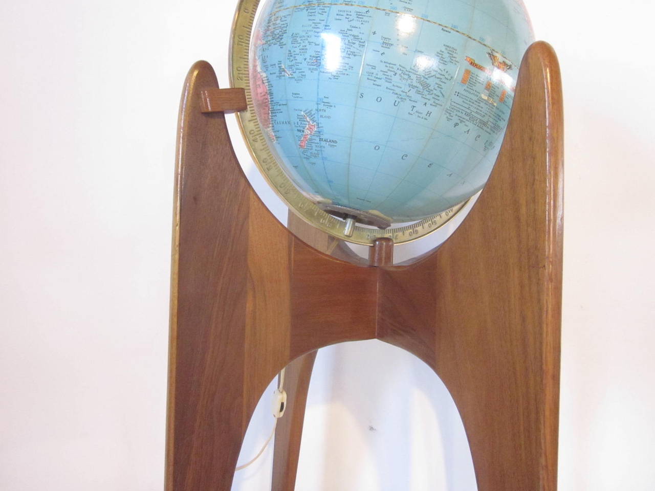 Adrian Pearsall Globe In Excellent Condition In Cincinnati, OH