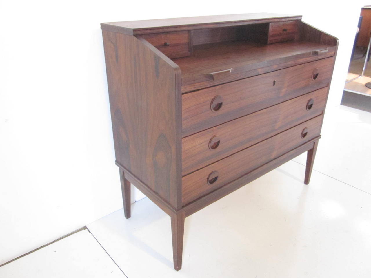 Riis Antonsen Rosewood Danish Desk In Excellent Condition In Cincinnati, OH