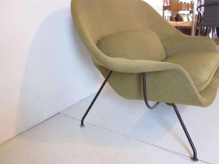 Eero Saarinen Womb Settee 1