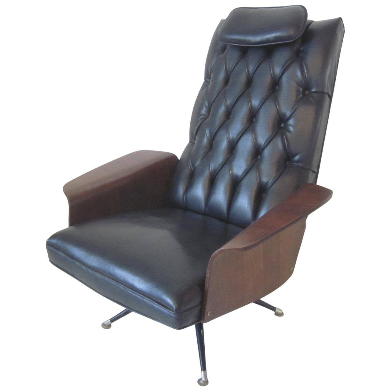 Plycraft Lounge Chair by Mulhauser at 1stdibs