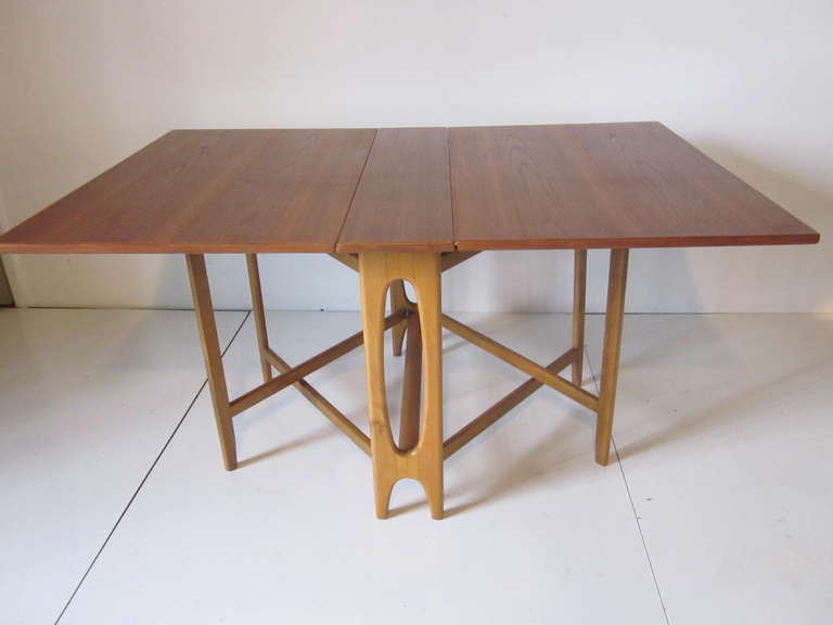 Gate Leg Dining Table