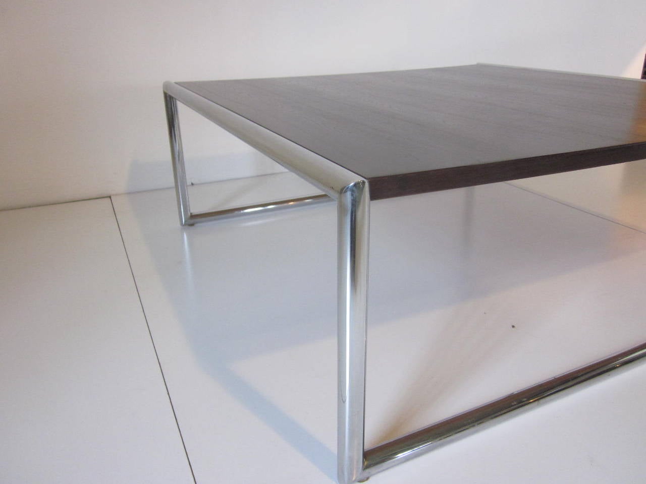 Milo Baughman Styled Chrome and Wood Coffee Table In Good Condition For Sale In Cincinnati, OH