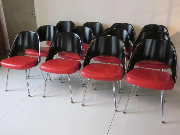 12 Eero Saarinen Dining Chairs