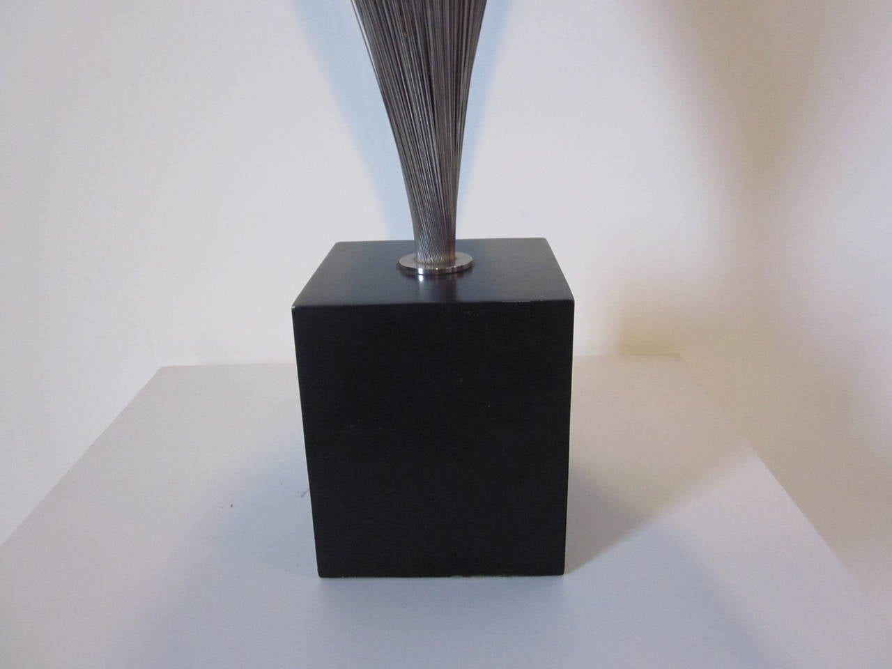 Modern Harry Bertoia Style Spray Table Lamp