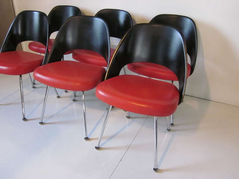 Mid-Century Modern 6 Eero Sarrinen Dining Chairs