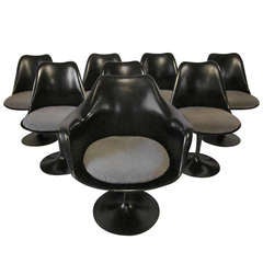 8 Saarinen Dining Chairs