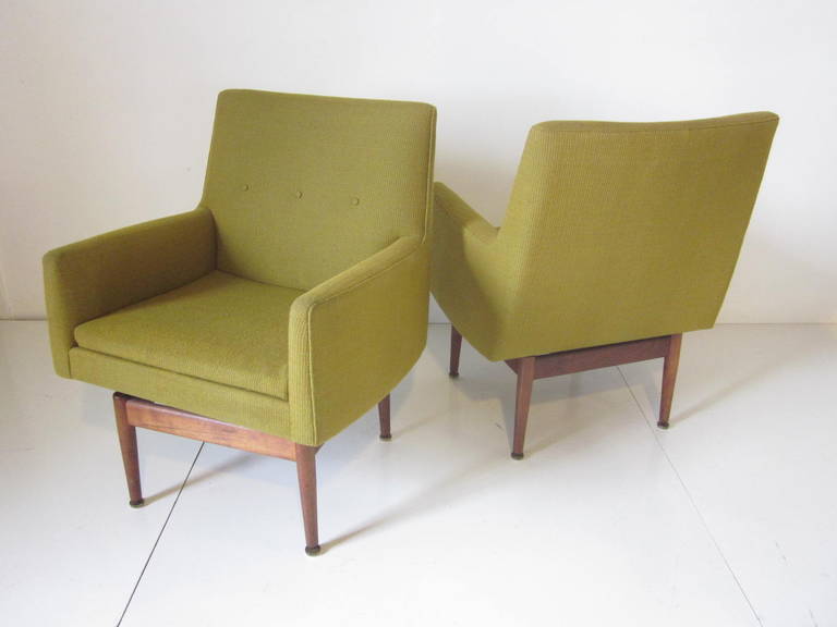 Jens Risom Swivel Chairs In Excellent Condition In Cincinnati, OH