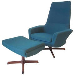 Povl Dinesen Danish Lounge Chair Set