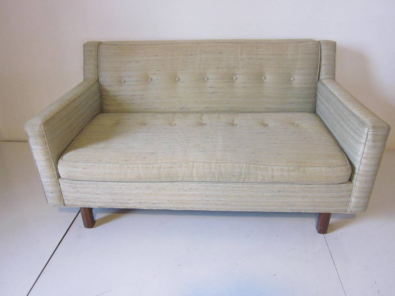 Dunbar/ Edward Wormley Loveseat