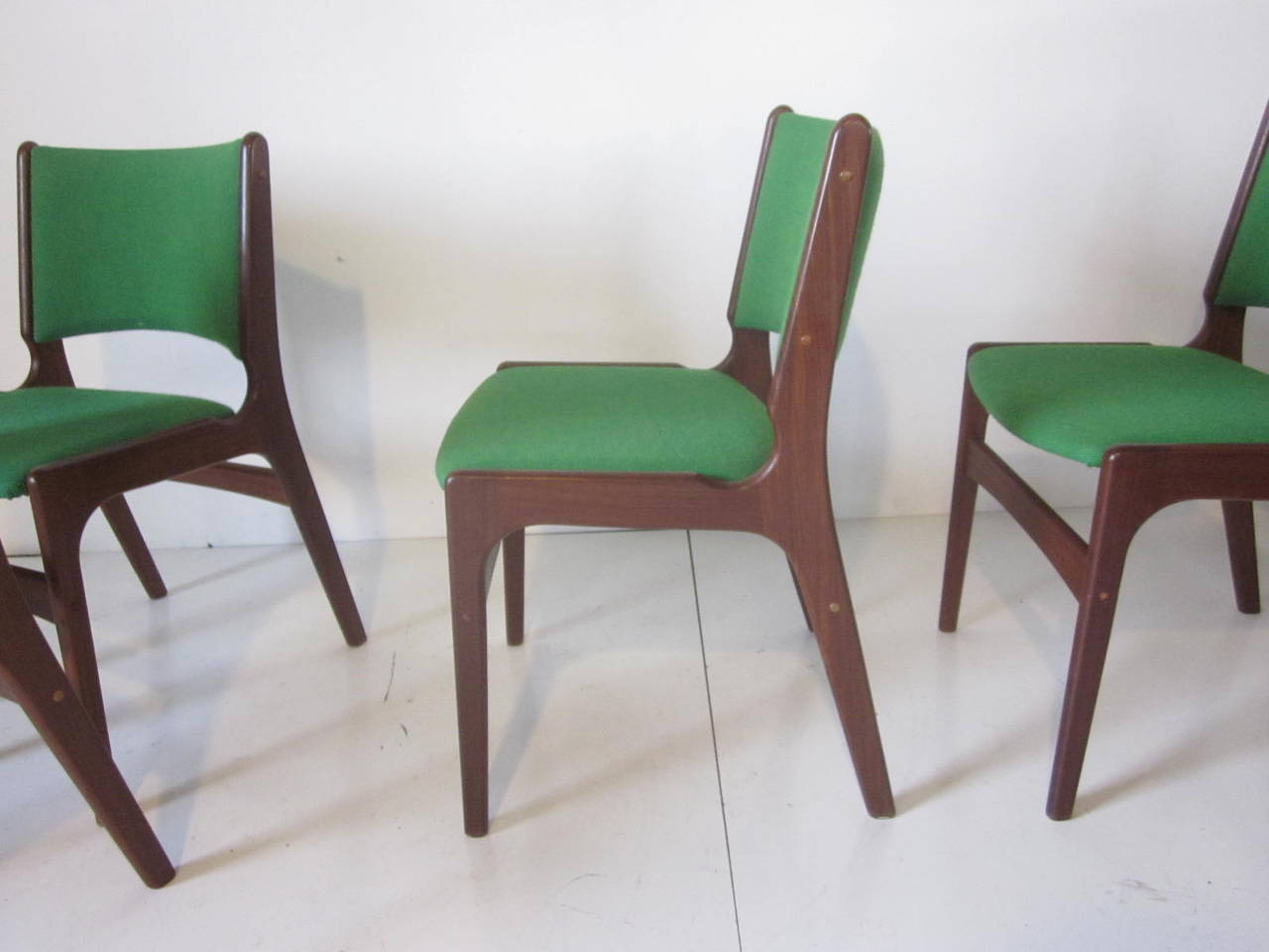 Eric Buck Styled Dining Chairs In Excellent Condition In Cincinnati, OH