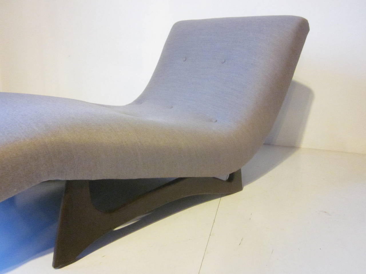 American Adrian Pearsall Wave Lounge Chair