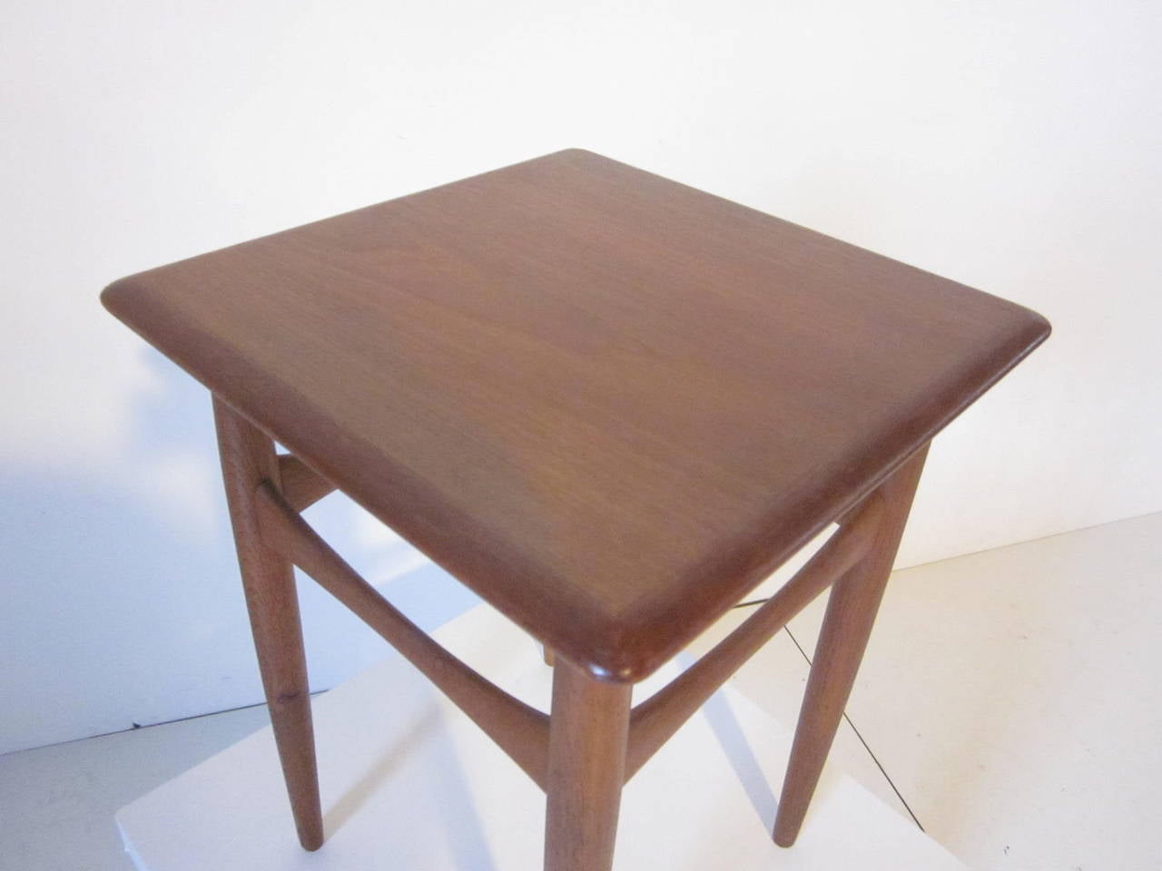 Hans Andersen Teakwood Side Table In Excellent Condition In Cincinnati, OH