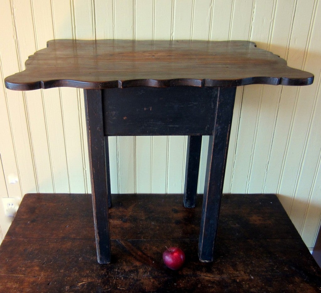 Exceptional, Rare, Ct River Valley Tavern Table