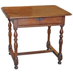 Early 19th Century French Antique Louis XIII Style Side Table In Walnut