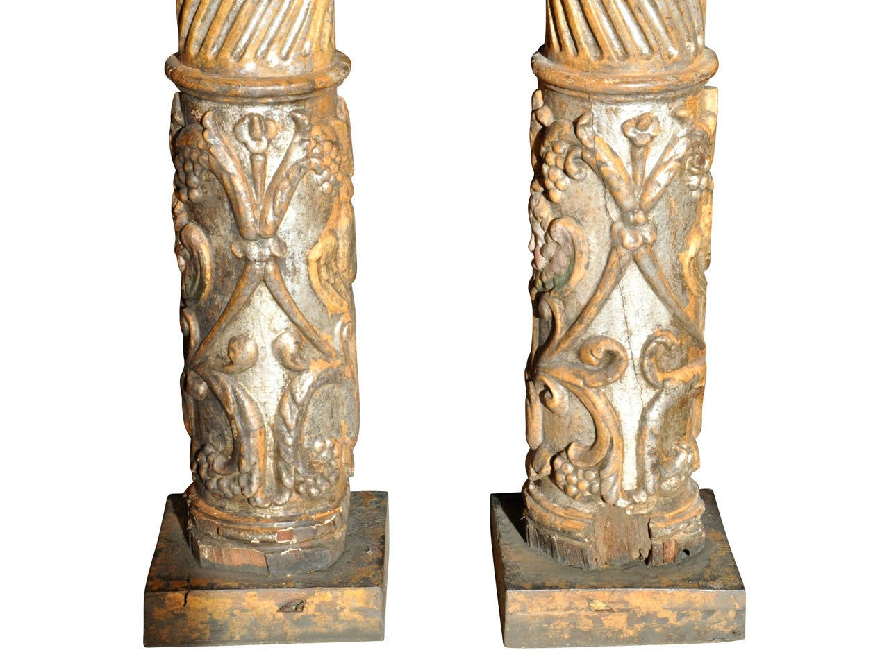 Oak Pair of 17th Century Spanish Wooden Columns