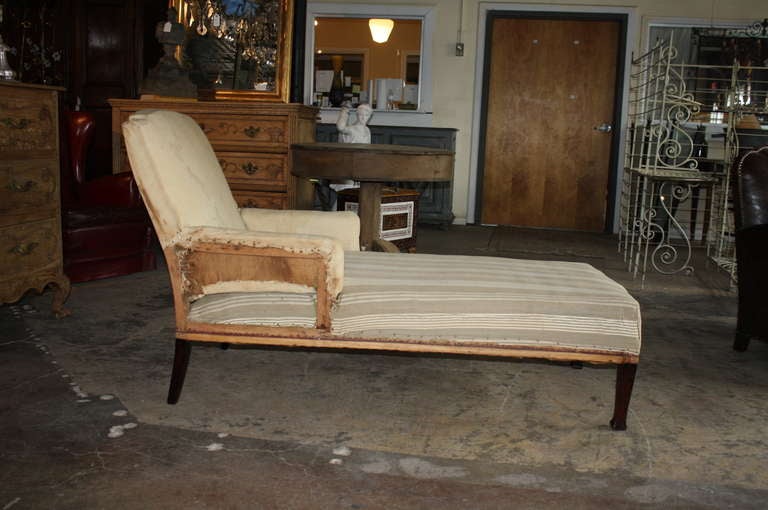 Late 19th Century French Napoleon III Period Daybed in Beechwood 1