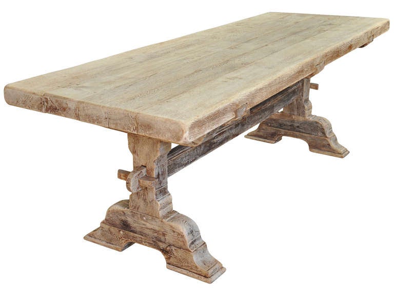 Early 20th Century French Antique Farm Table in Washed Oak In Good Condition In Atlanta, GA