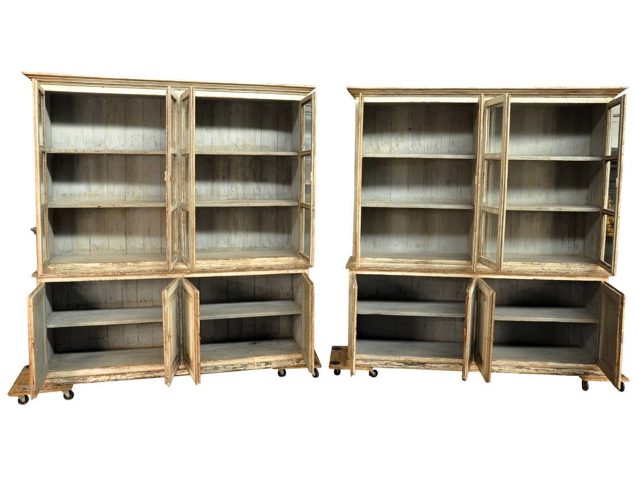 Pair of Early 19th Century Bookcases in Solid Painted Wood from Portugal 1