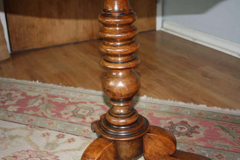 French Antique Louis Philippe Period Gueridon in Walnut 1