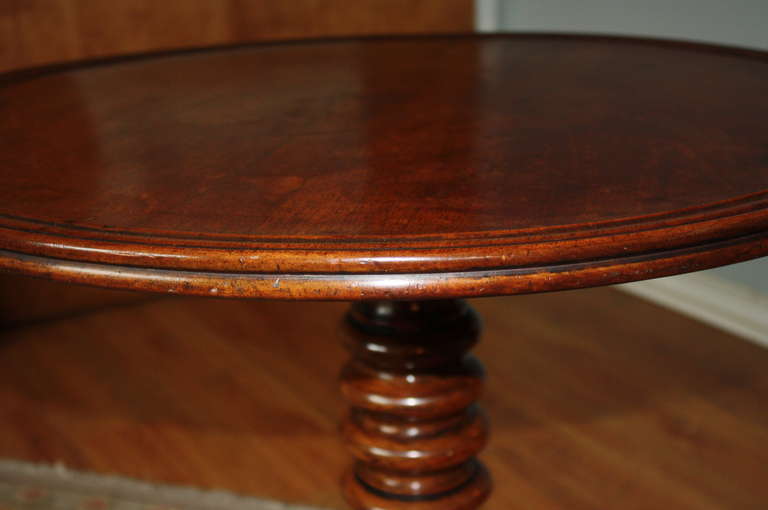French Antique Louis Philippe Period Gueridon in Walnut 2