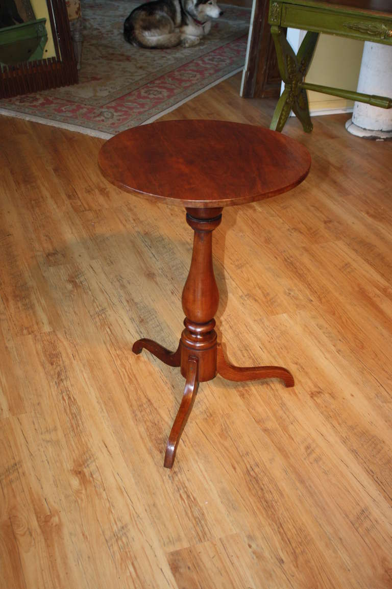 British 19th Century English Tilt Top Candle Stand in Mahogany