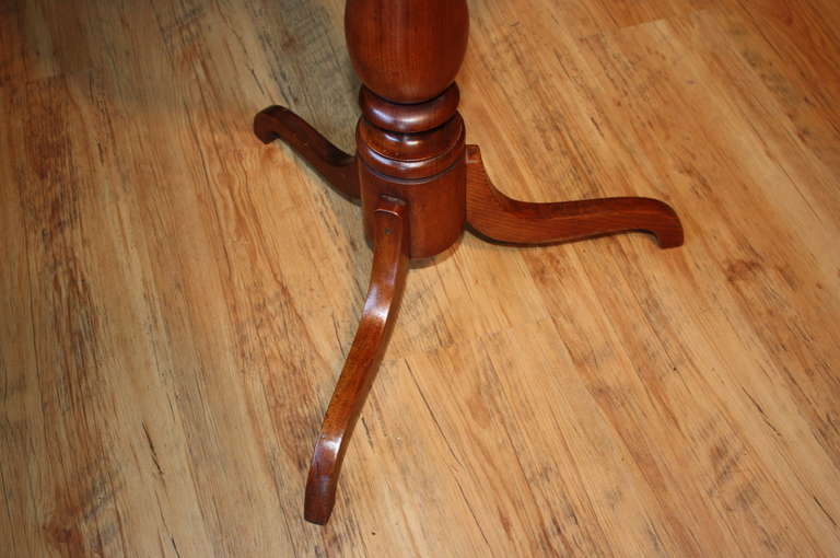 19th Century English Tilt Top Candle Stand in Mahogany 3