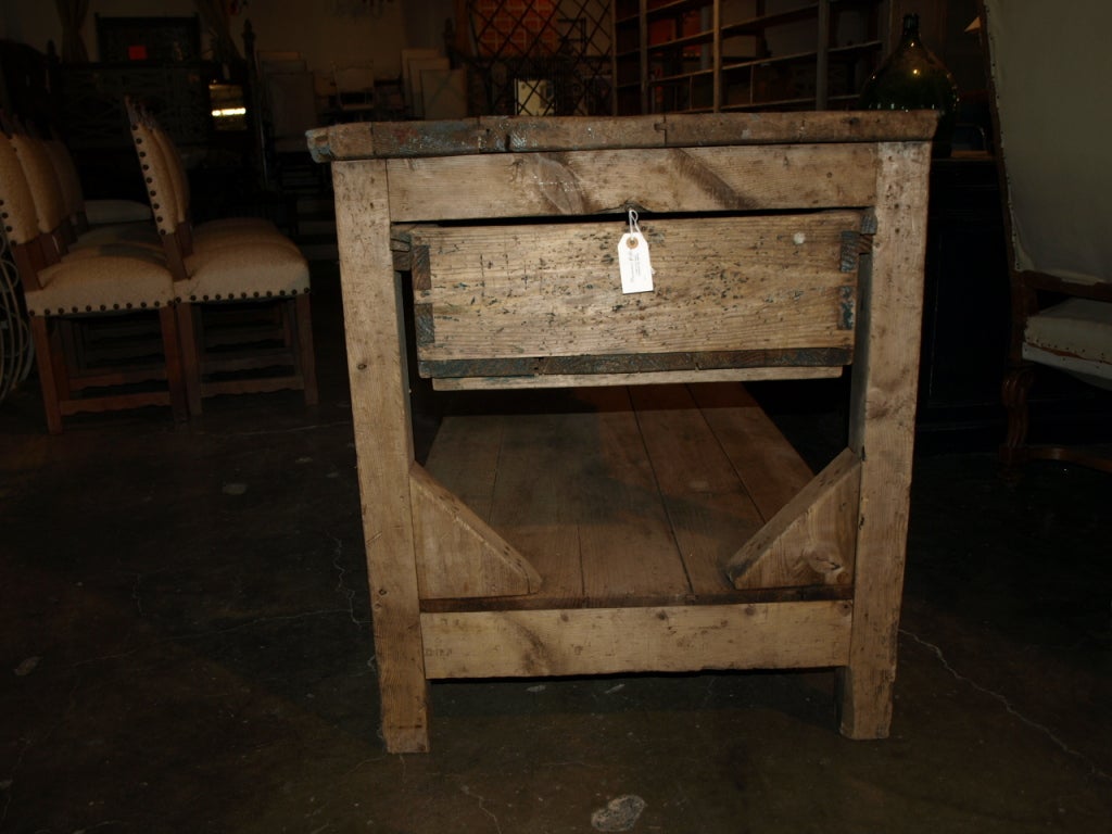 Antique Spanish Industrial Work Table In Bleached Pine In Good Condition In Atlanta, GA