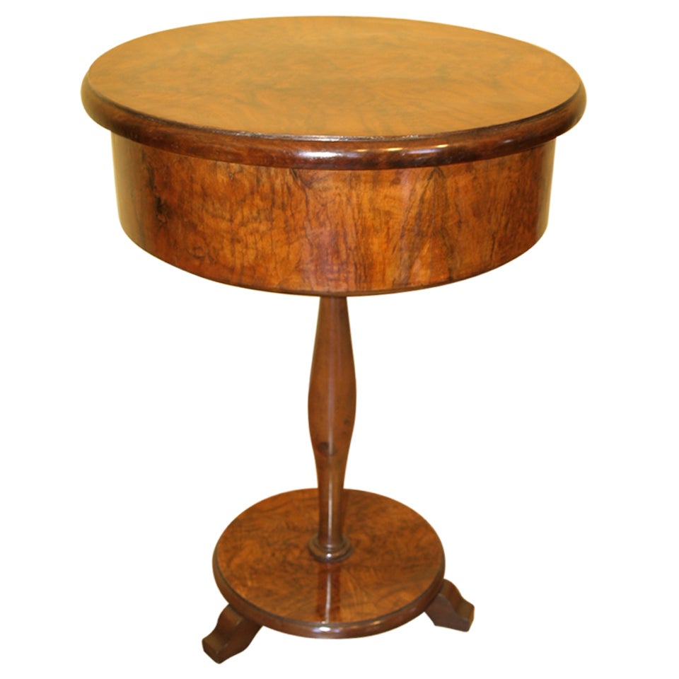 Late 19th Century Round Side Table "Gueridon"