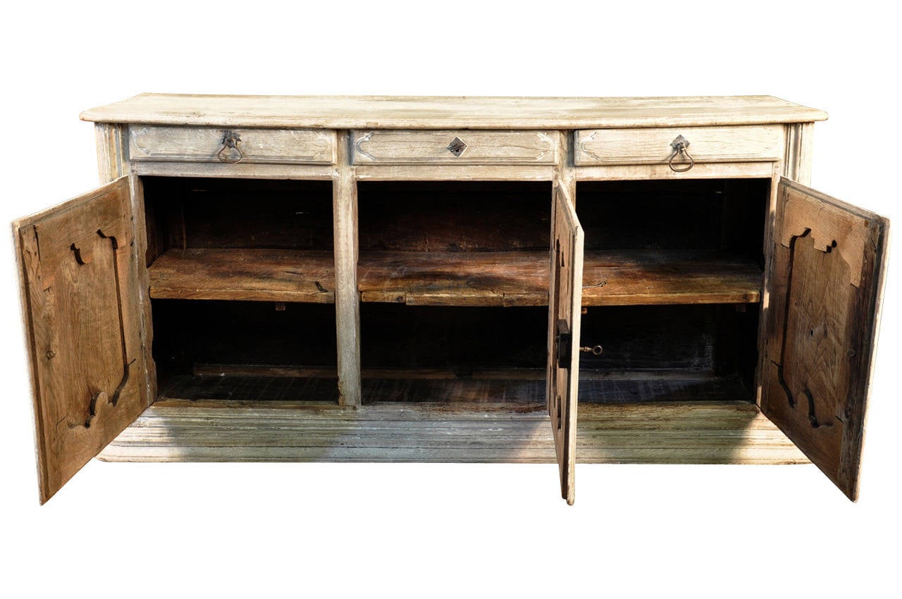 French 18th Century Louis XIV Style Buffet or Enfilade Made of Bleached Oak 1