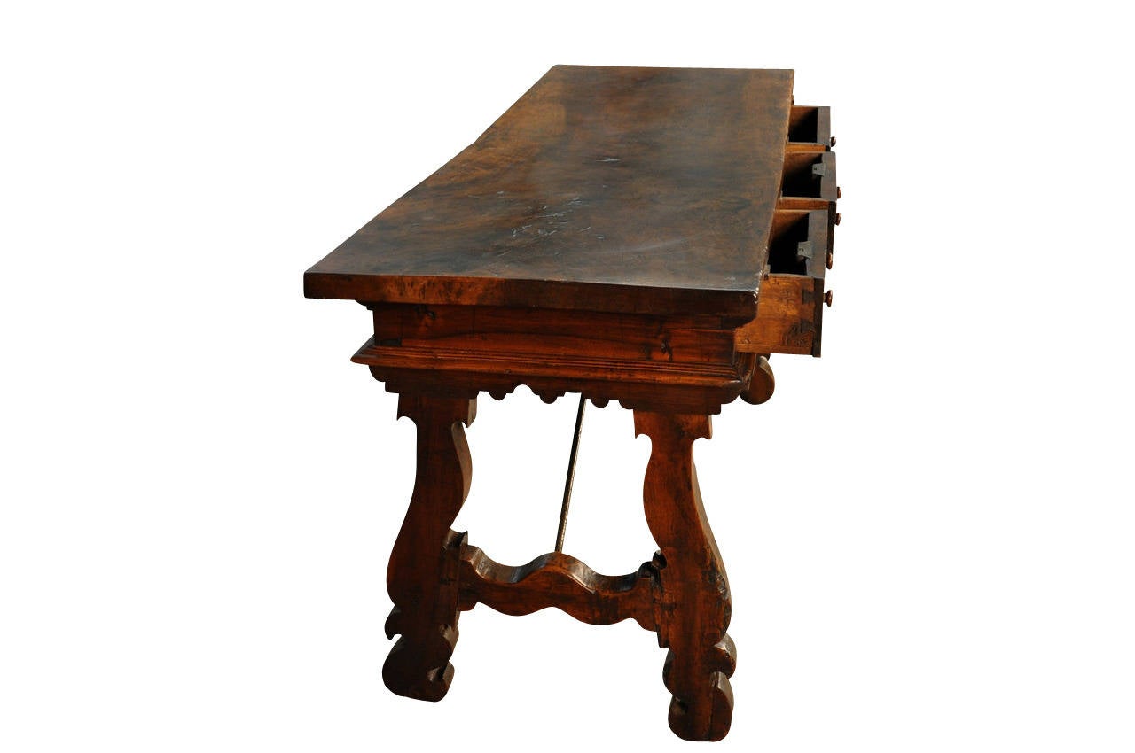 Early 18th Century Spanish Console Table with Solid Board Top in Walnut and Iron In Good Condition In Atlanta, GA