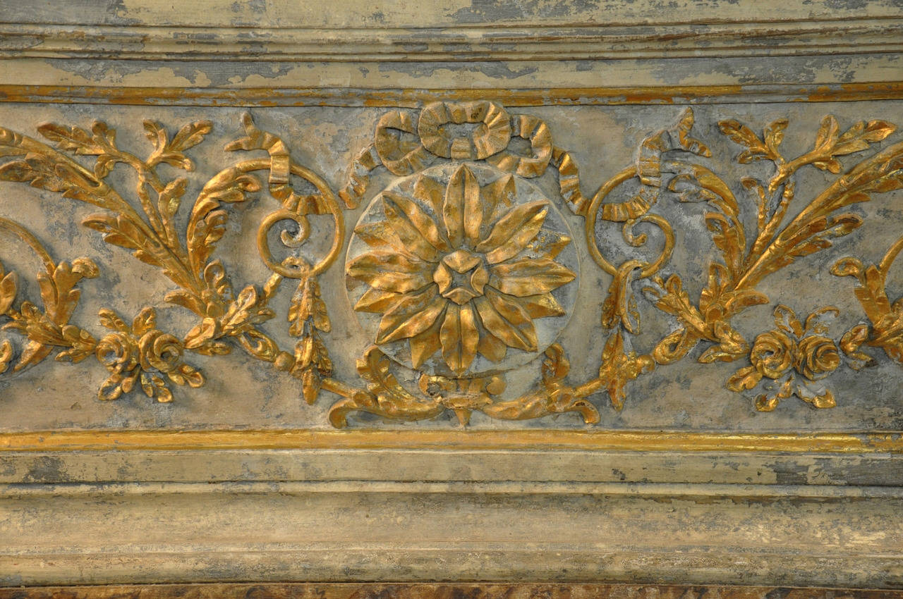 Spanish 18th Century Altar Console in Painted and Giltwood 1
