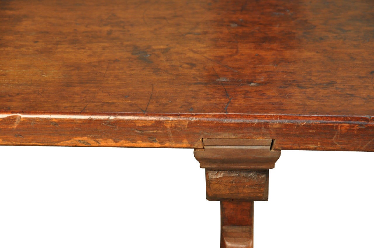 19th Century Italian Farm Table or Trestle Table in Walnut 4