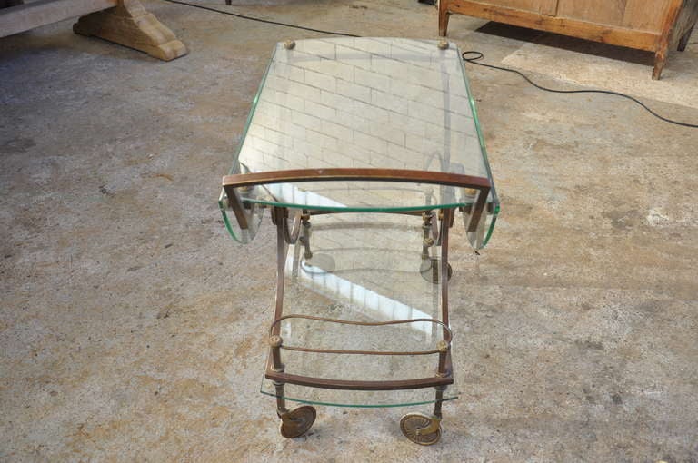 French Early 20th Century Tea Cart In Glass and Brass 3