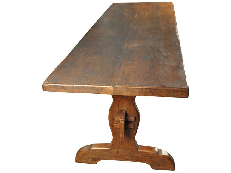 Early 19th Century Farm or Trestle Table in Oak In Good Condition In Atlanta, GA