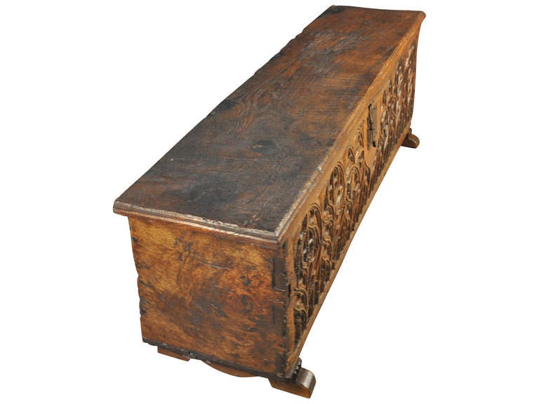 French Early 18th Century Coffre or Trunk in Walnut and Chestnut from France