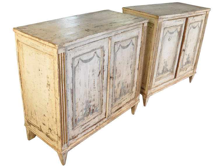 Spanish Early 19th Century Pair of Catalan Painted Buffets
