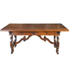 Italian Late 19th Century Table or Desk in Walnut Italian Late 19th Century Table or Desk in Walnut