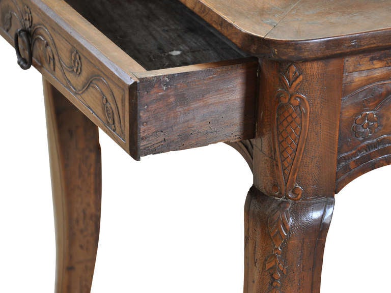 Mid-19th Century French Provencal Louis XV Style Table In Cherry Wood 2