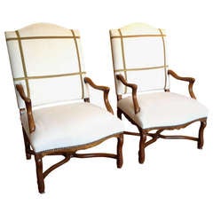 Pair of Late 19th-Century French Louis XIII Style Armchairs In Beechwood