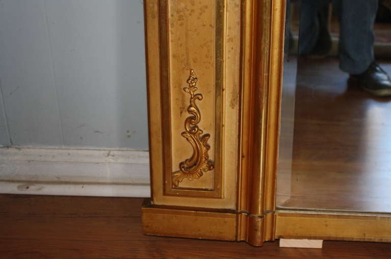 Early 20th Century Louis XV Style Trumeau Mirror in Giltwood For Sale 5