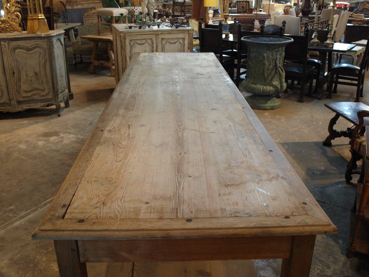 Late 19th Century French Draper Table - Work Table In Good Condition In Atlanta, GA