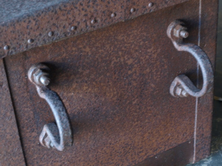 Early 20th Century French Trunk  4