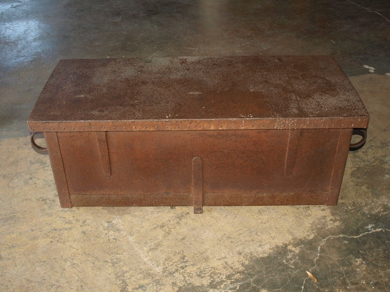 Early 20th Century French Trunk  5
