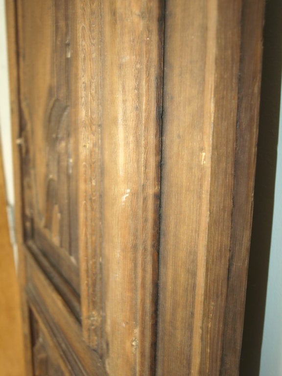 Italienische Tafel des frühen 19. Jahrhunderts aus geschnitztem Nussbaum und Eiche im Angebot 2
